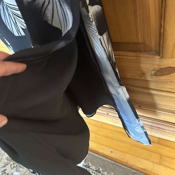 RW&CO Floral Summer Maxi Dress - Picture 4 of 7